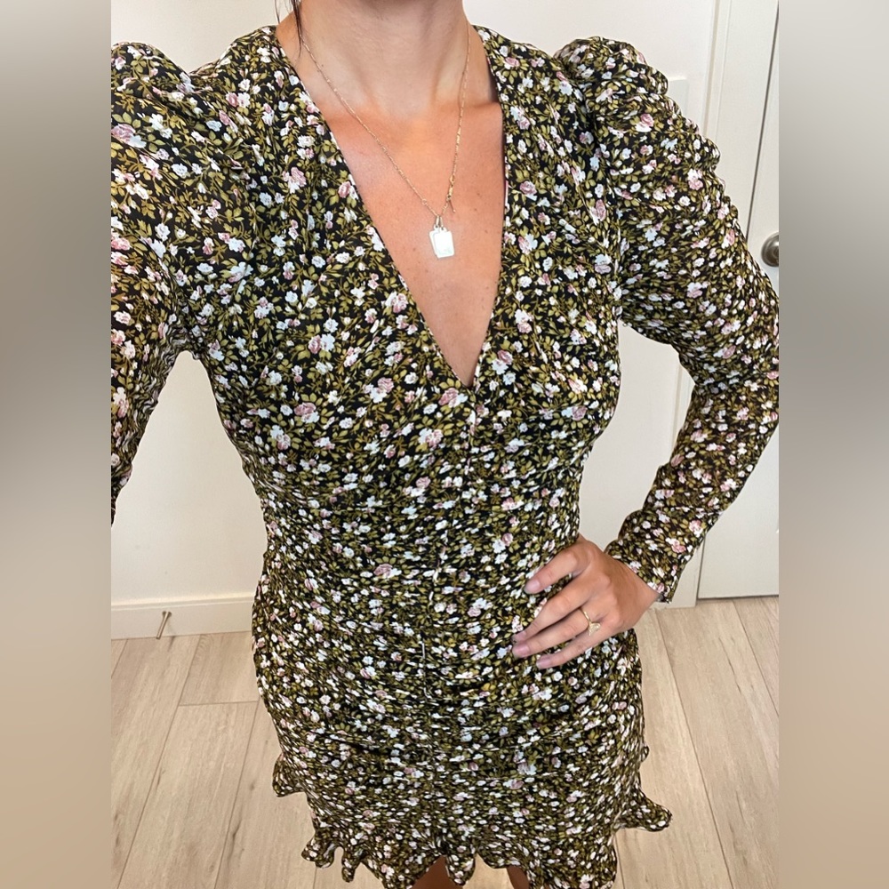ASTR Ruched Mini Dress - Picture 12 of 16